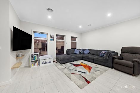 Property photo of 2/3 Edward Street Deer Park VIC 3023