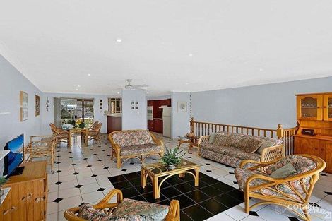 Property photo of 70 Grandview Street Shelly Beach NSW 2261