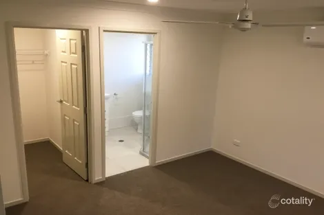 Property photo of 20 Rosella Way Deebing Heights QLD 4306
