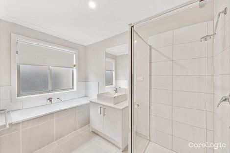 Property photo of 3 Watford Street Werribee VIC 3030