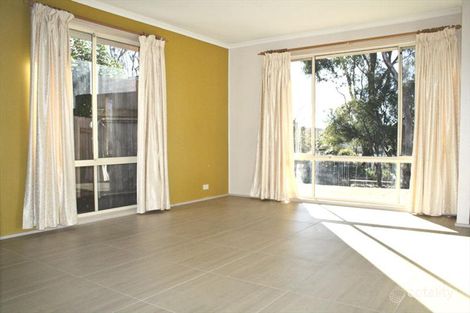 Property photo of 30 Maynard Street Ngunnawal ACT 2913