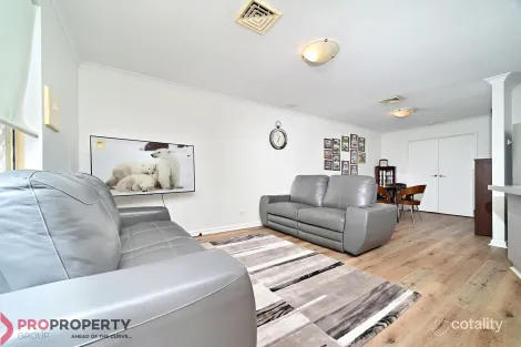 Property photo of 1/5 Edwards Crescent Redcliffe WA 6104