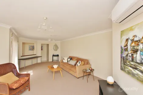 Property photo of 65 Scarborough Way Dunbogan NSW 2443