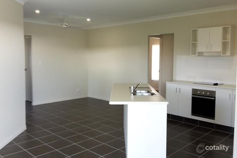 Property photo of 32 Mesa Circuit Cosgrove QLD 4818