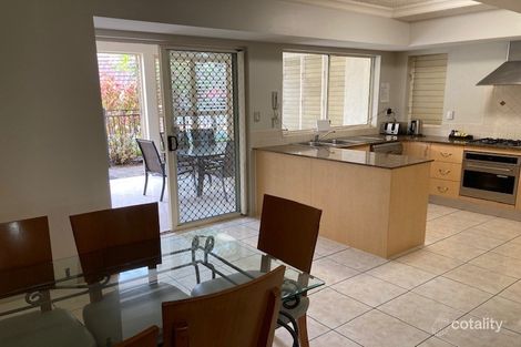 1001/2-10 Greenslopes St, Cairns North, QLD 4870