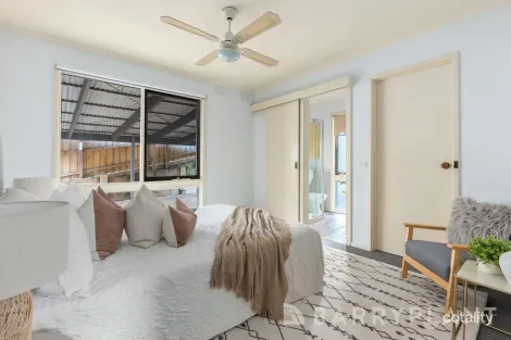 Property photo of 70 Reichelt Avenue Montmorency VIC 3094