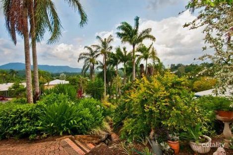 Property photo of 4A Woodmont Place Mooroobool QLD 4870