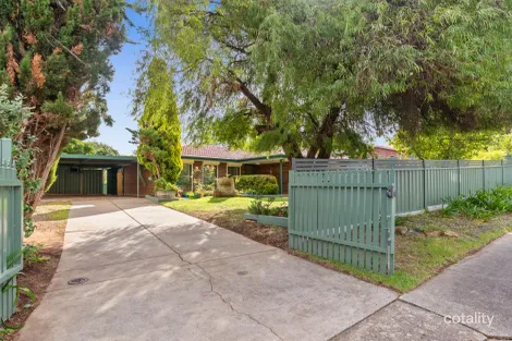 Property photo of 3 Amaroo Road Sheidow Park SA 5158