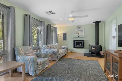 Property photo of 3 Amaroo Road Sheidow Park SA 5158