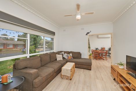 Property photo of 21 Killara Avenue Mount Austin NSW 2650
