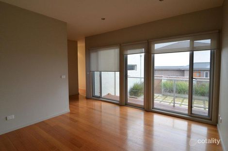 Property photo of 4 Emerald Street Geelong West VIC 3218