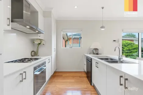 Property photo of 1 Forest Place Rostrevor SA 5073