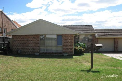 Property photo of 27 McLaren Place Ingleburn NSW 2565