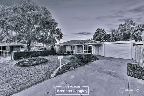 Property photo of 14 Cantle Close Pakenham VIC 3810
