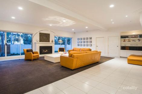 Property photo of 71 Riviera Road Avondale Heights VIC 3034