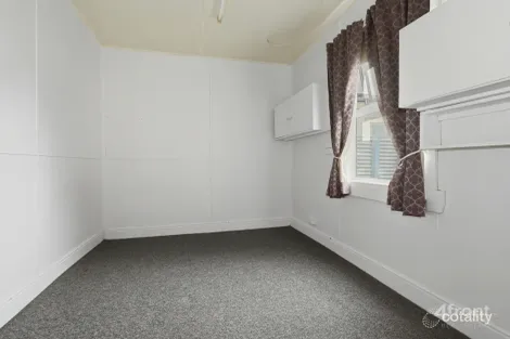 Property photo of 54 Wenvoe Street Devonport TAS 7310