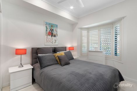 Property photo of 8 Steyning Court Arundel QLD 4214