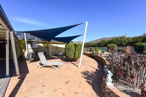 Property photo of 5 The Grove Hillvue NSW 2340