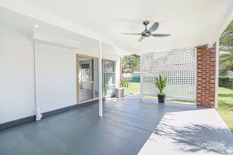 Property photo of 3 Chalmers Crescent Emerald QLD 4720