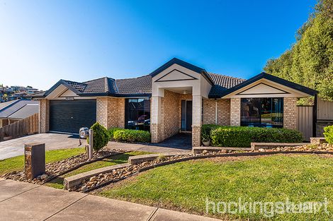 Property photo of 18 Lancaster Way Beaconsfield VIC 3807