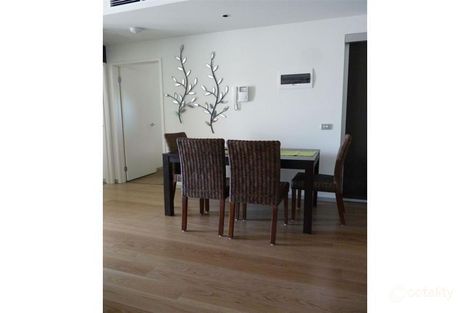 Property photo of 614/539 St Kilda Road Melbourne VIC 3004