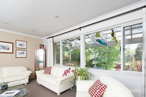 Property photo of 8 Gregson Place Curtin ACT 2605