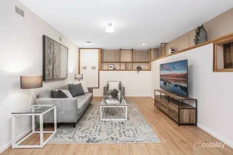 Property photo of 18 Angophora Place Alfords Point NSW 2234