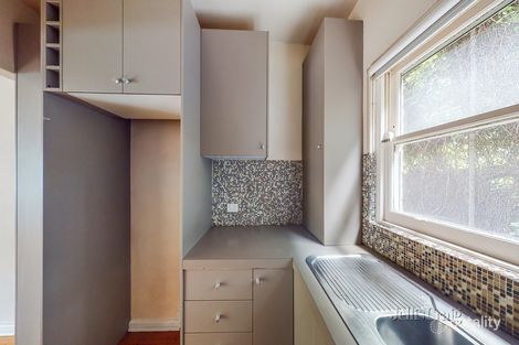 Property photo of 3/3 Kooyongkoot Road Hawthorn VIC 3122