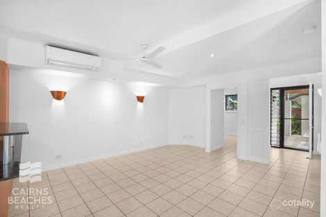 Property photo of 16/5-7 Arlington Esplanade Clifton Beach QLD 4879