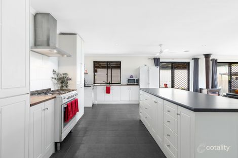 Property photo of 34 Robb Drive Romsey VIC 3434