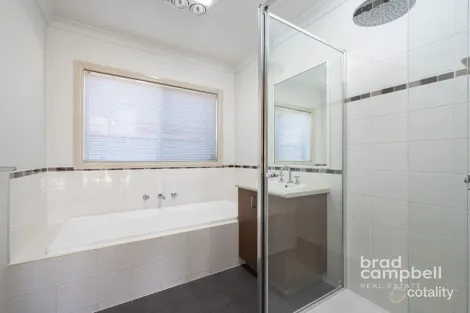 Property photo of 2/127 The Boulevard Shepparton VIC 3630
