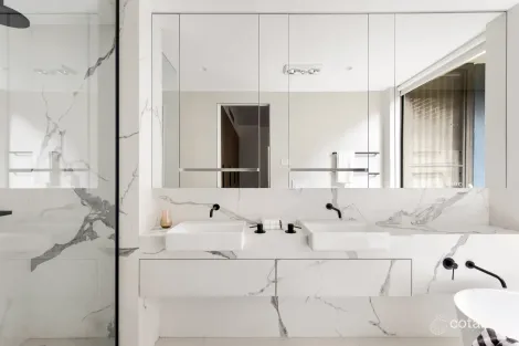 Property photo of 8A Rosemary Grove Glen Iris VIC 3146