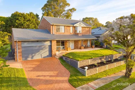 65 Burnett Ave, Mount Annan, NSW 2567