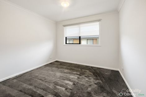 1/20 Mckindlay St, Drouin, VIC 3818