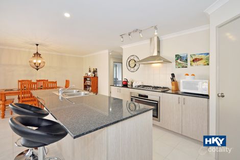 Property photo of 32 Melnik Street Caversham WA 6055