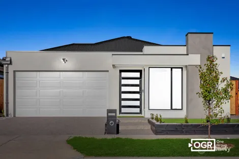 Property photo of 28 Flockhart Street Mickleham VIC 3064