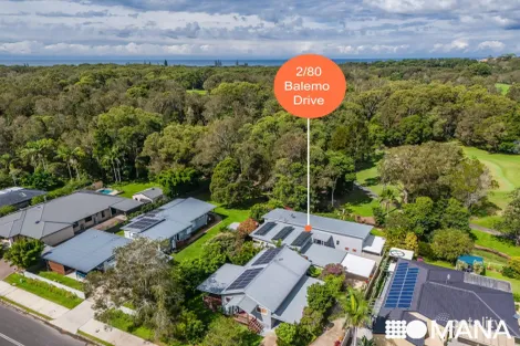 Property photo of 2/80 Balemo Drive Ocean Shores NSW 2483