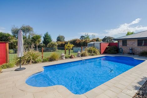 Property photo of 17 Windarra Place Marrangaroo NSW 2790
