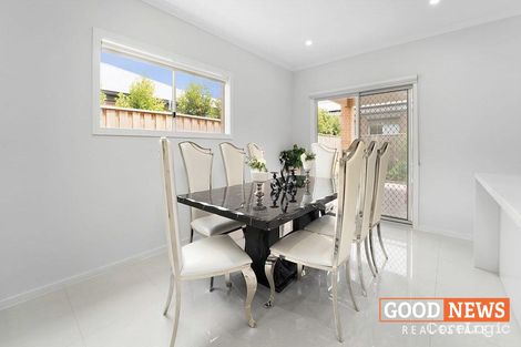 Property photo of 23 Yallaroo Chase Werribee VIC 3030