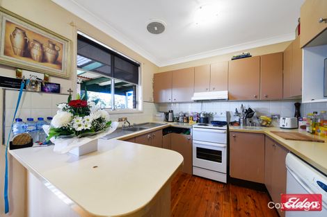 Property photo of 3 Trabb Place Ambarvale NSW 2560