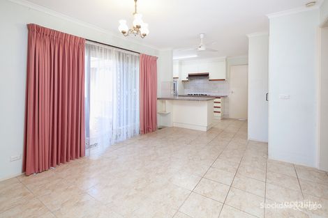 Property photo of 62 Matthew Flinders Avenue Endeavour Hills VIC 3802