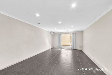Property photo of 11 Gleneagles Close Carrum Downs VIC 3201