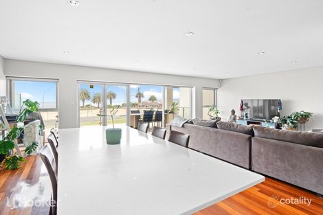 Property photo of 1/160 Hindmarsh Road Victor Harbor SA 5211