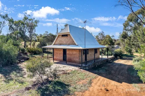 42 Klemm Rd, Kapunda, SA 5373