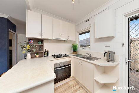 Property photo of 2/4 Fairmount Crescent Karabar NSW 2620