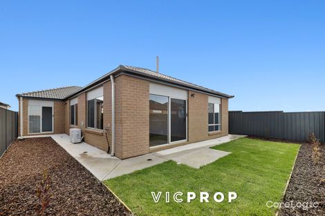 Property photo of 5 Natal Road Tarneit VIC 3029