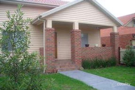 10 Hall St, Fairfield, VIC 3078