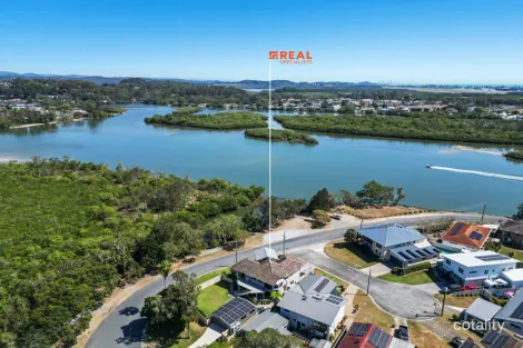 Property photo of 1 Stephen Place Tweed Heads South NSW 2486