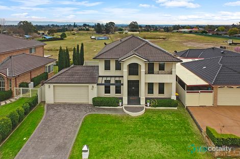 Property photo of 40 Ivy Avenue McGraths Hill NSW 2756