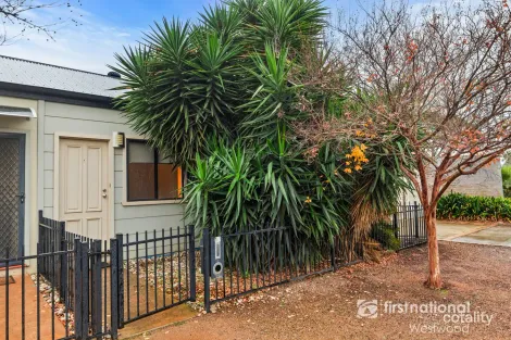 10/2-6 Kelly St, Werribee, VIC 3030
